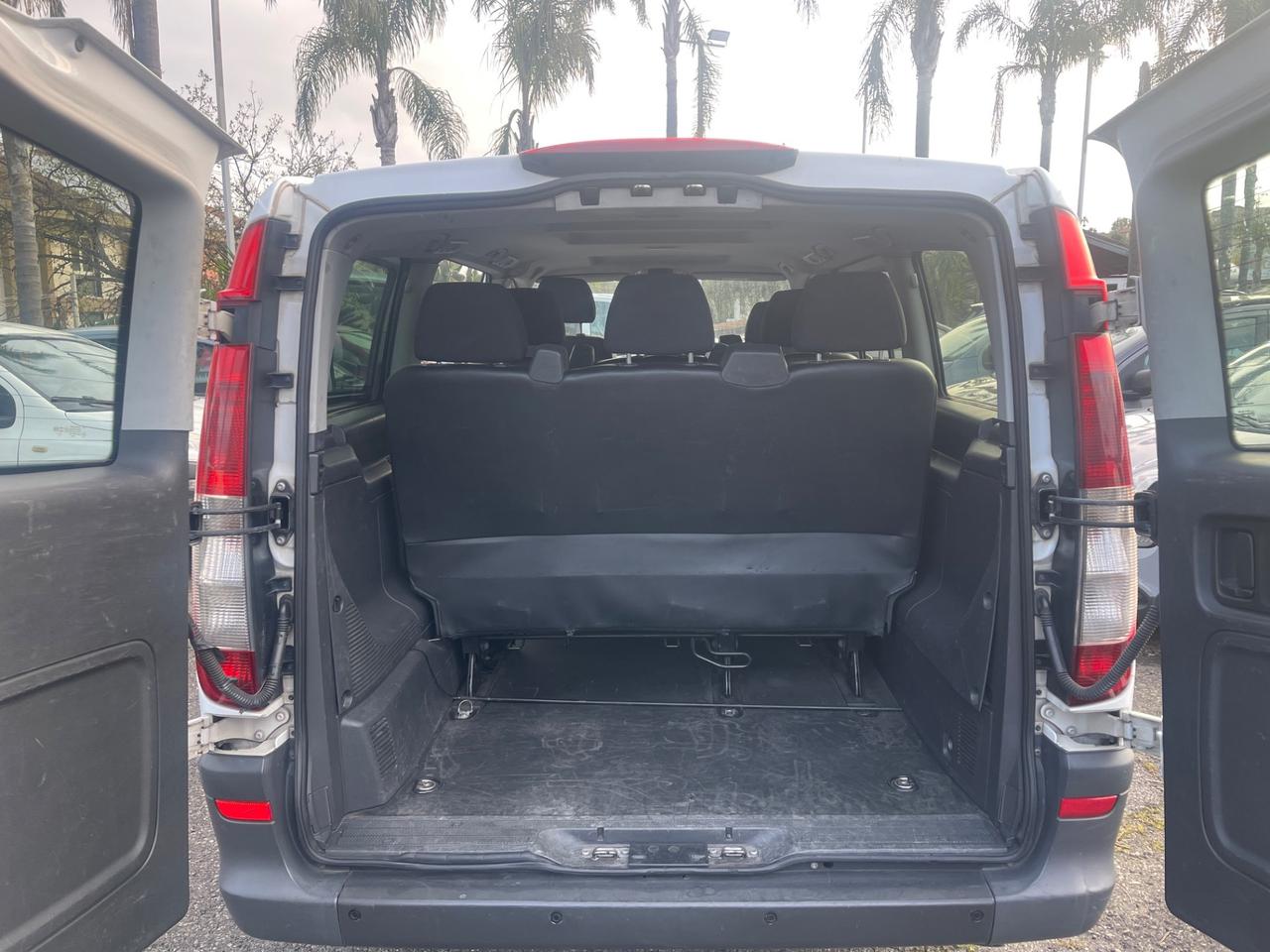 Mercedes-benz Vito 2.2 110 CDI 9 posti Vetrato Long