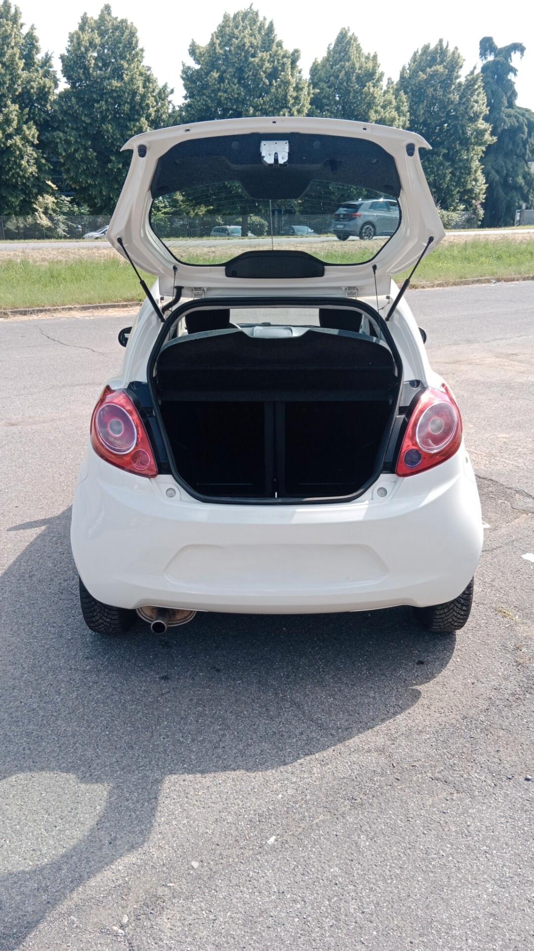 Ford Ka Ka+ 1.2 8V 69CV Titanium