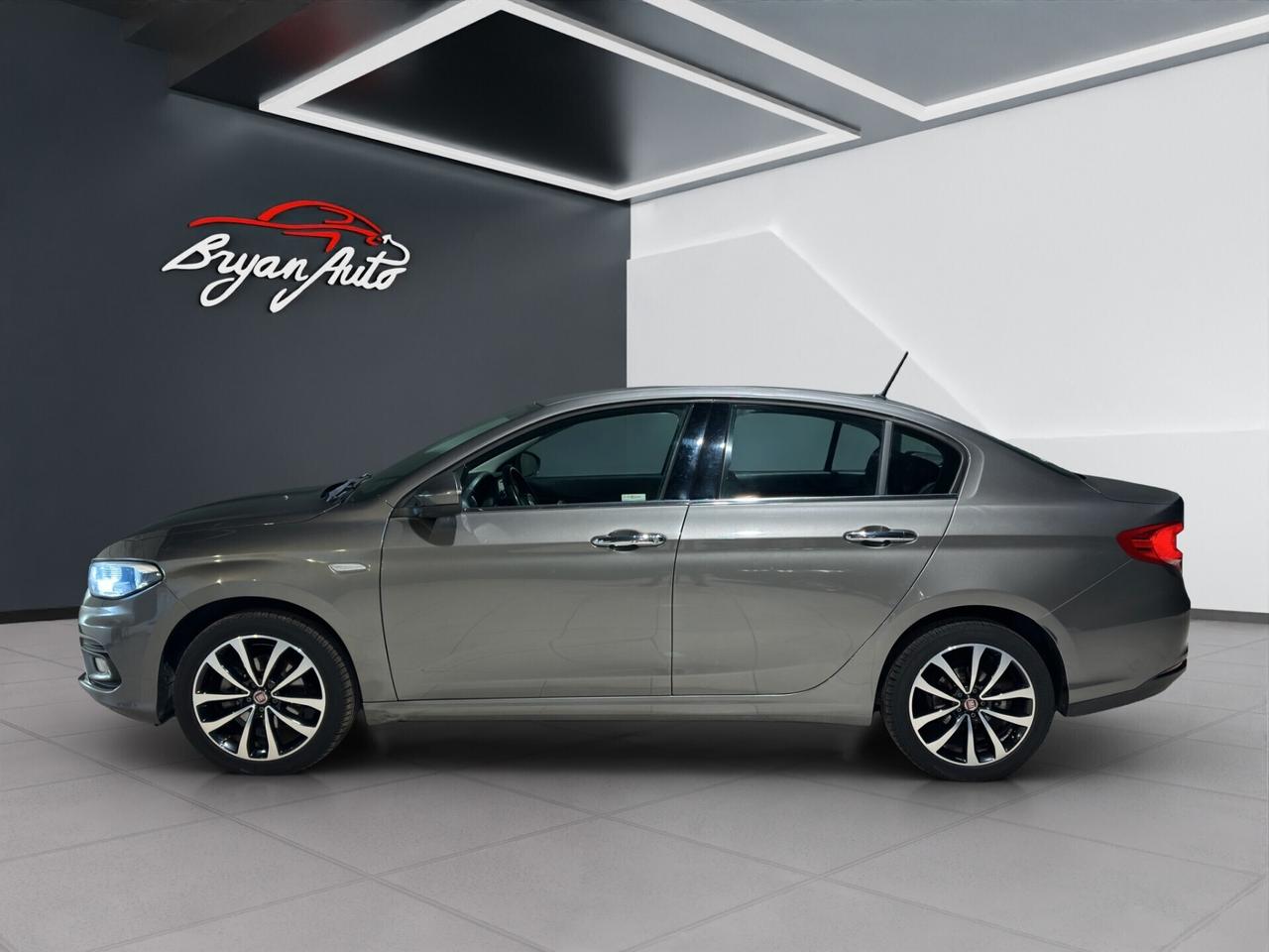Fiat Tipo 1.6 Mjt 4 porte Lounge