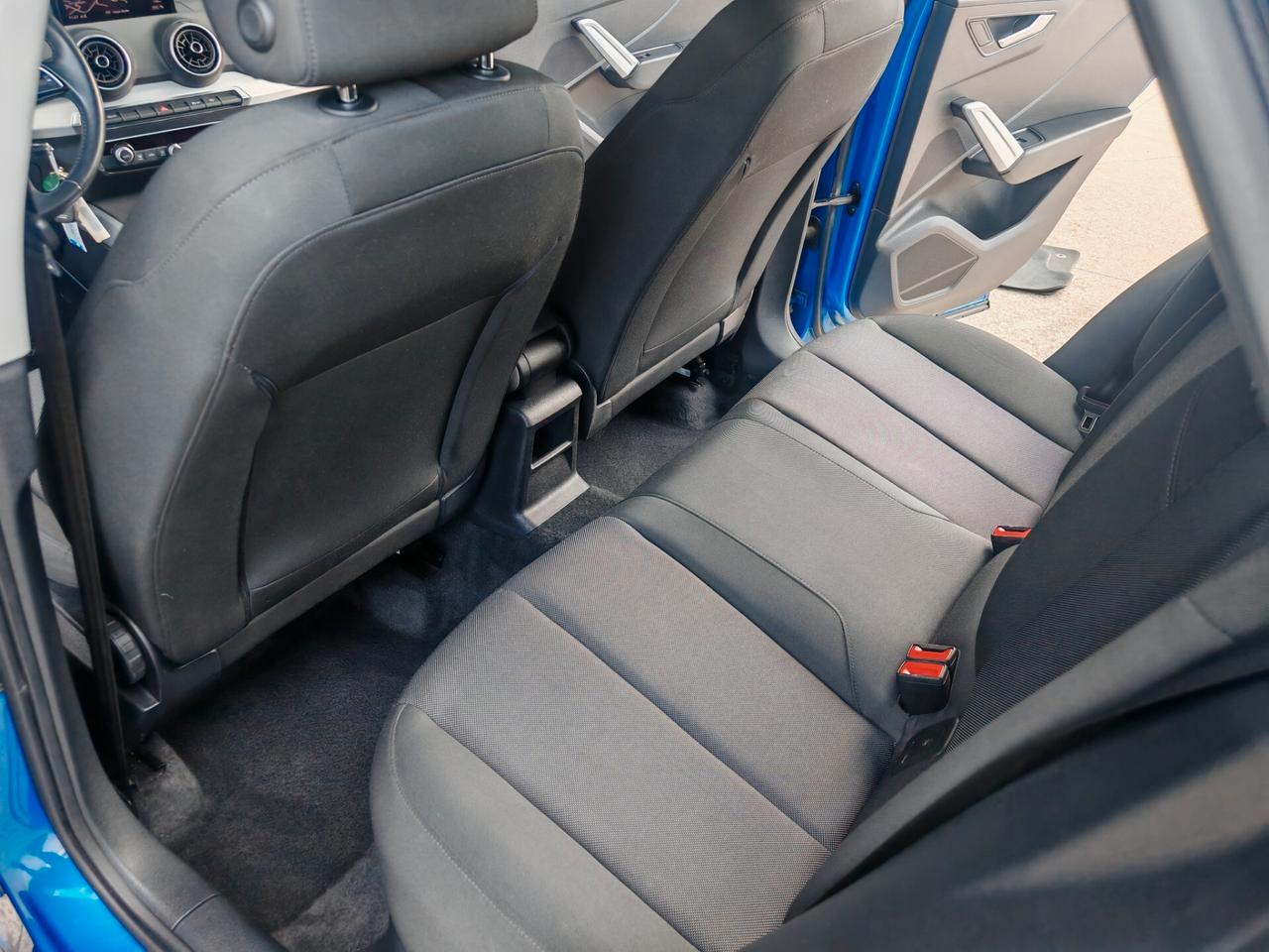 Audi Q2 S TRONIC OK NEOPATENTATI UNIPROP KM VERI GARANZIA
