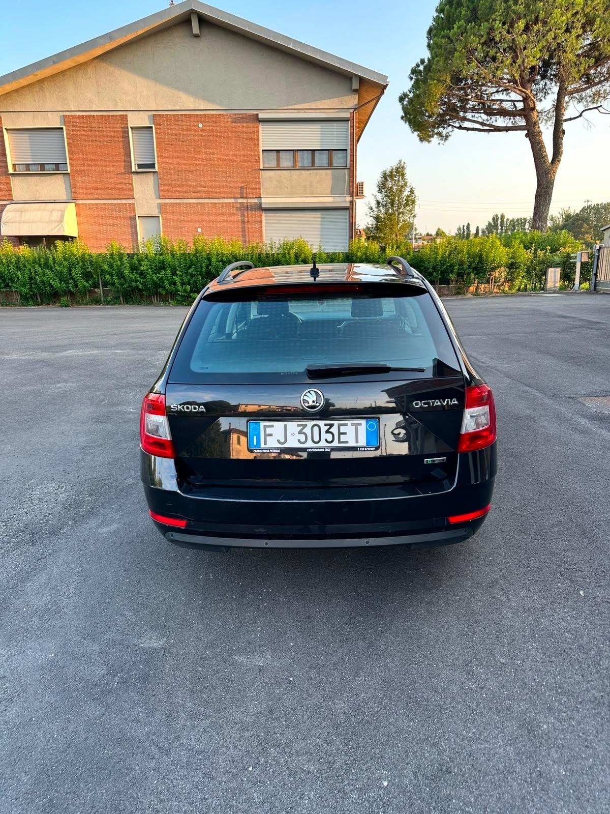 Skoda Octavia 1.4 TSI Wagon Executive G-Tec