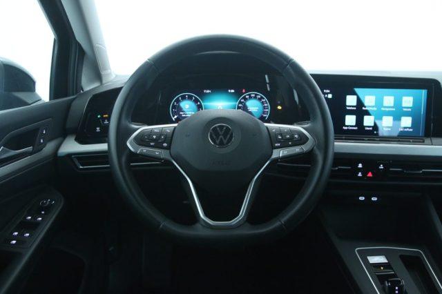 VOLKSWAGEN Golf 1.0 eTSI EVO DSG Life Cerchi 17''/Fari LED