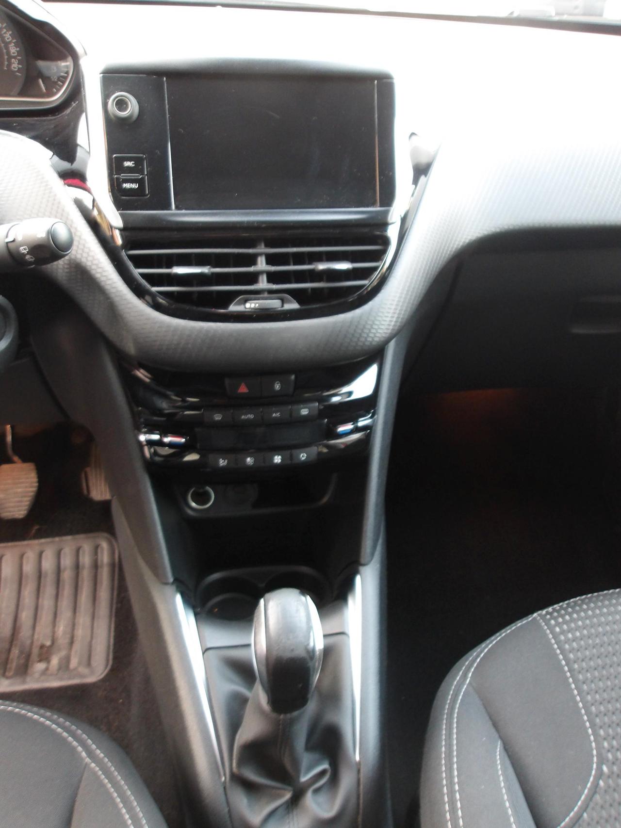 Peugeot 208 5 Porte 208 5p 1.2 puretech Allure s&s 82cv my18