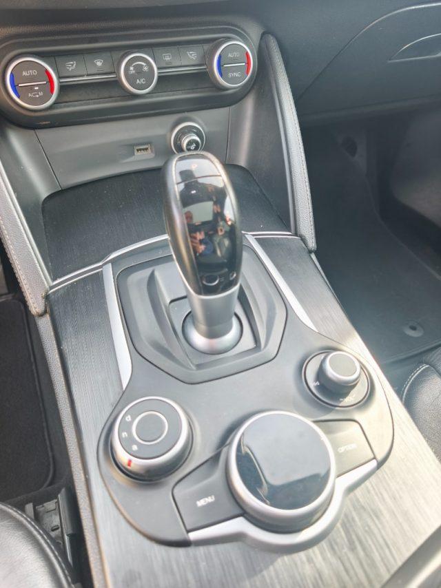 ALFA ROMEO Stelvio Q4 2.2 JTDM 210 CV AT8 Tetto Panor. Pelle