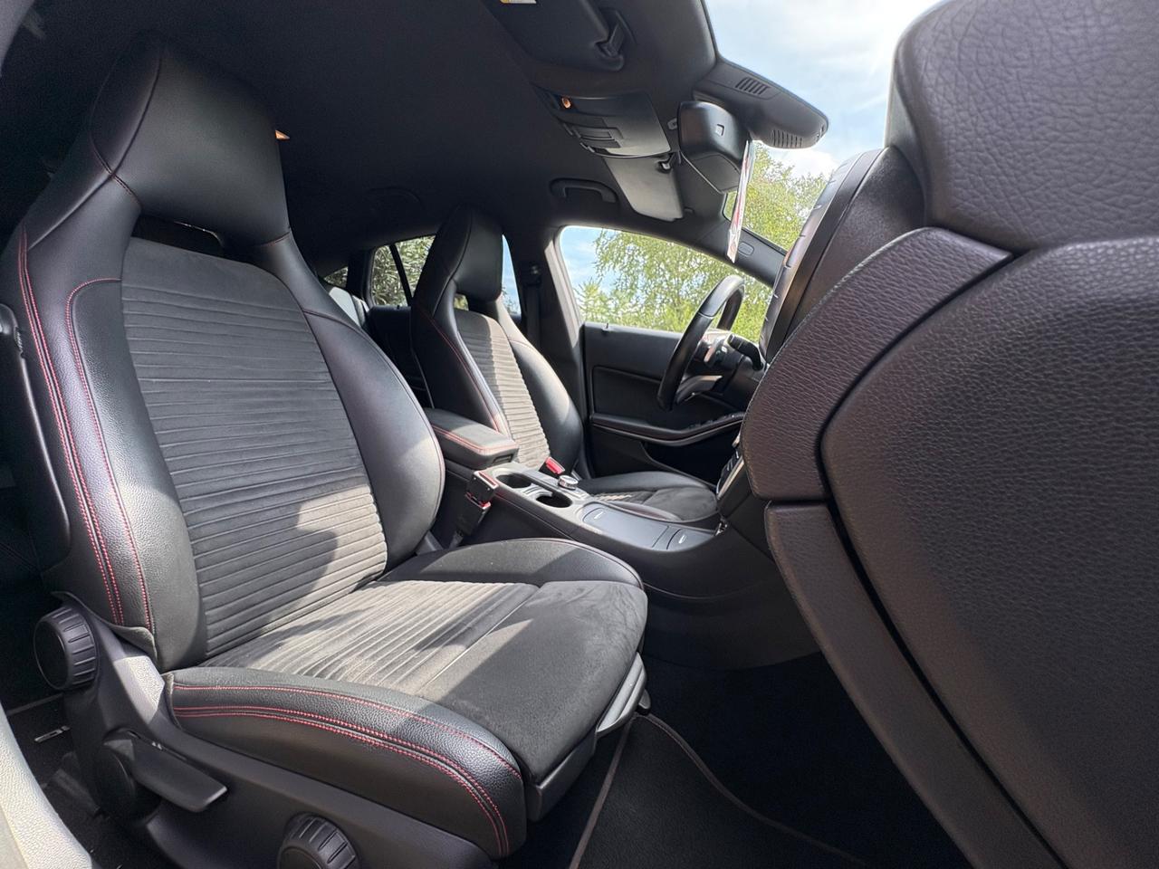 Mercedes-benz CLA 250 S.W. 4Matic Automatic Premium