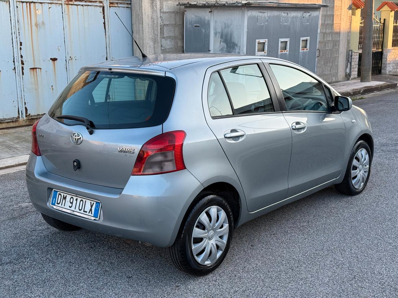 Toyota Yaris 1.3 87CV 5Porte *Navi - 2008
