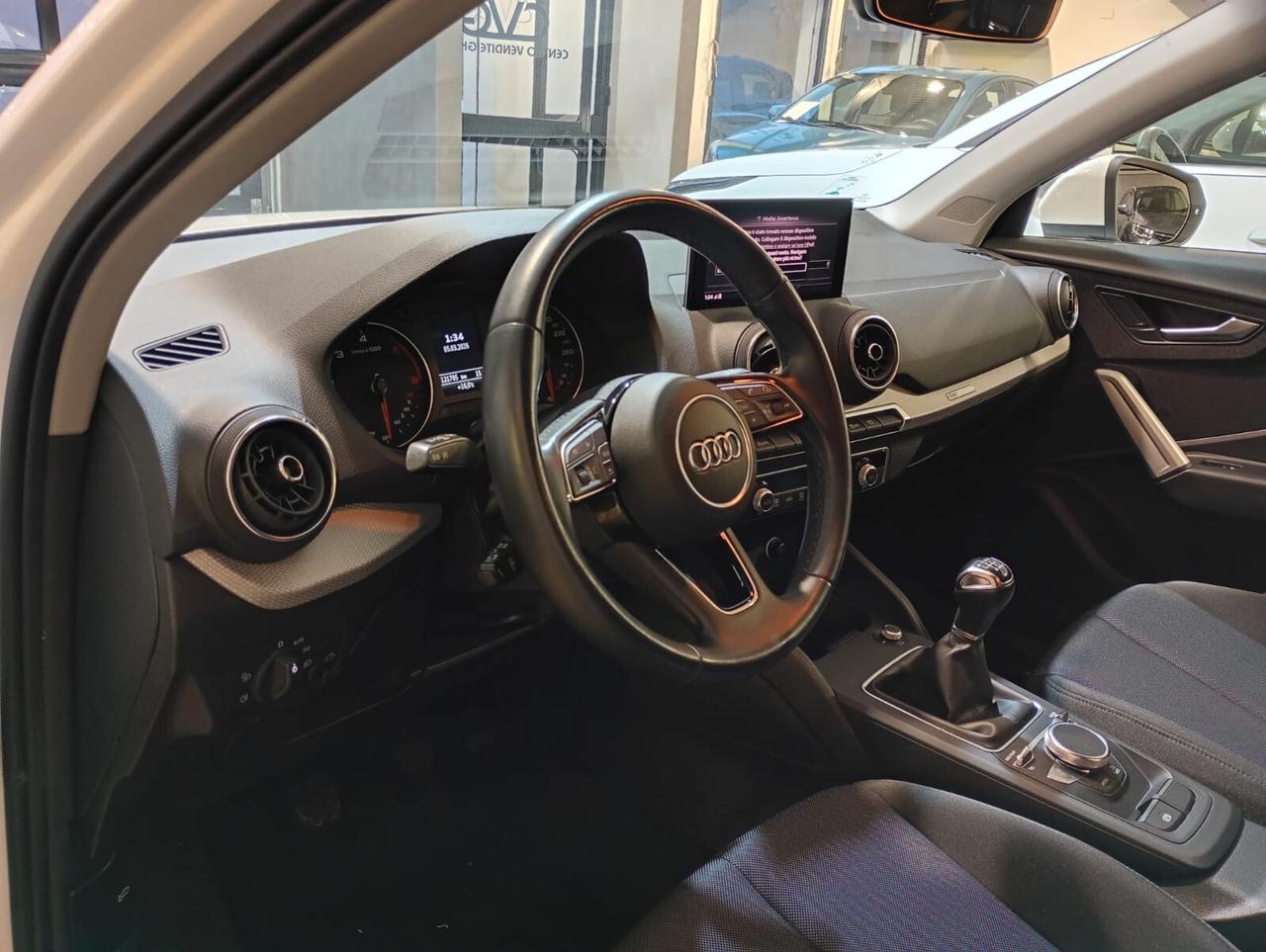 Audi Q2 30 TDI Business