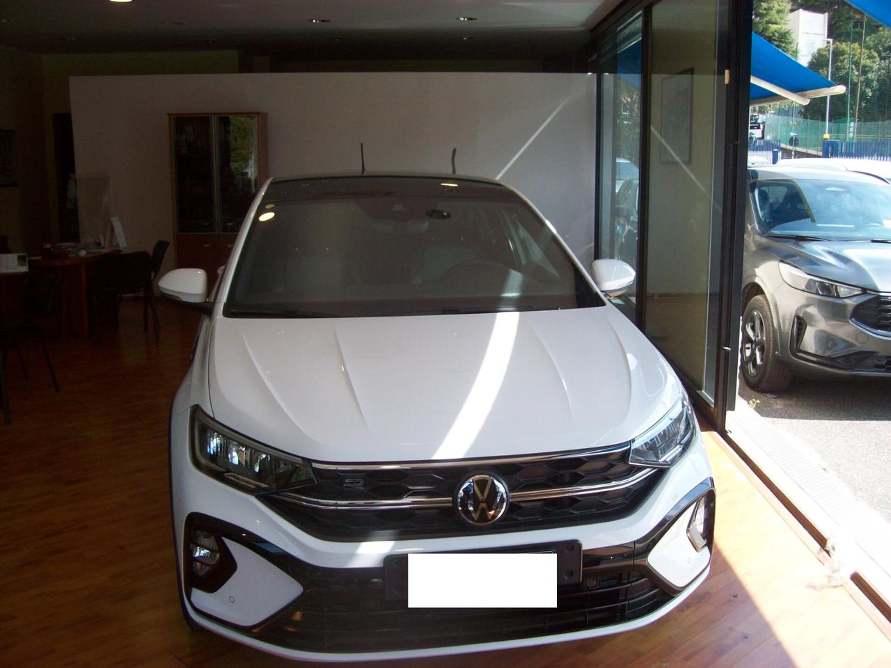 Volkswagen Taigo 1.0 TSI 110 CV R-Line