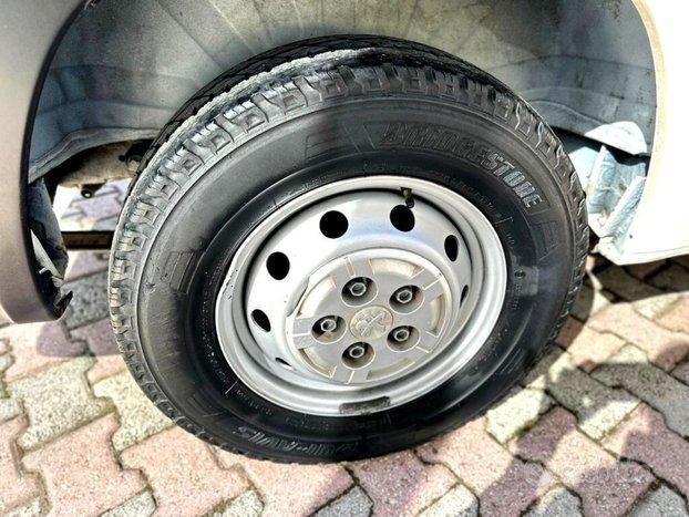 PEUGEOT Boxer 330 2.0 BlueHDi 130CV PM-TM Furgone