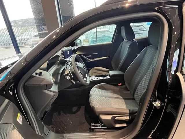 Peugeot 2008 1.2 PureTech 130cv EAT8 ALLURE KM ZERO