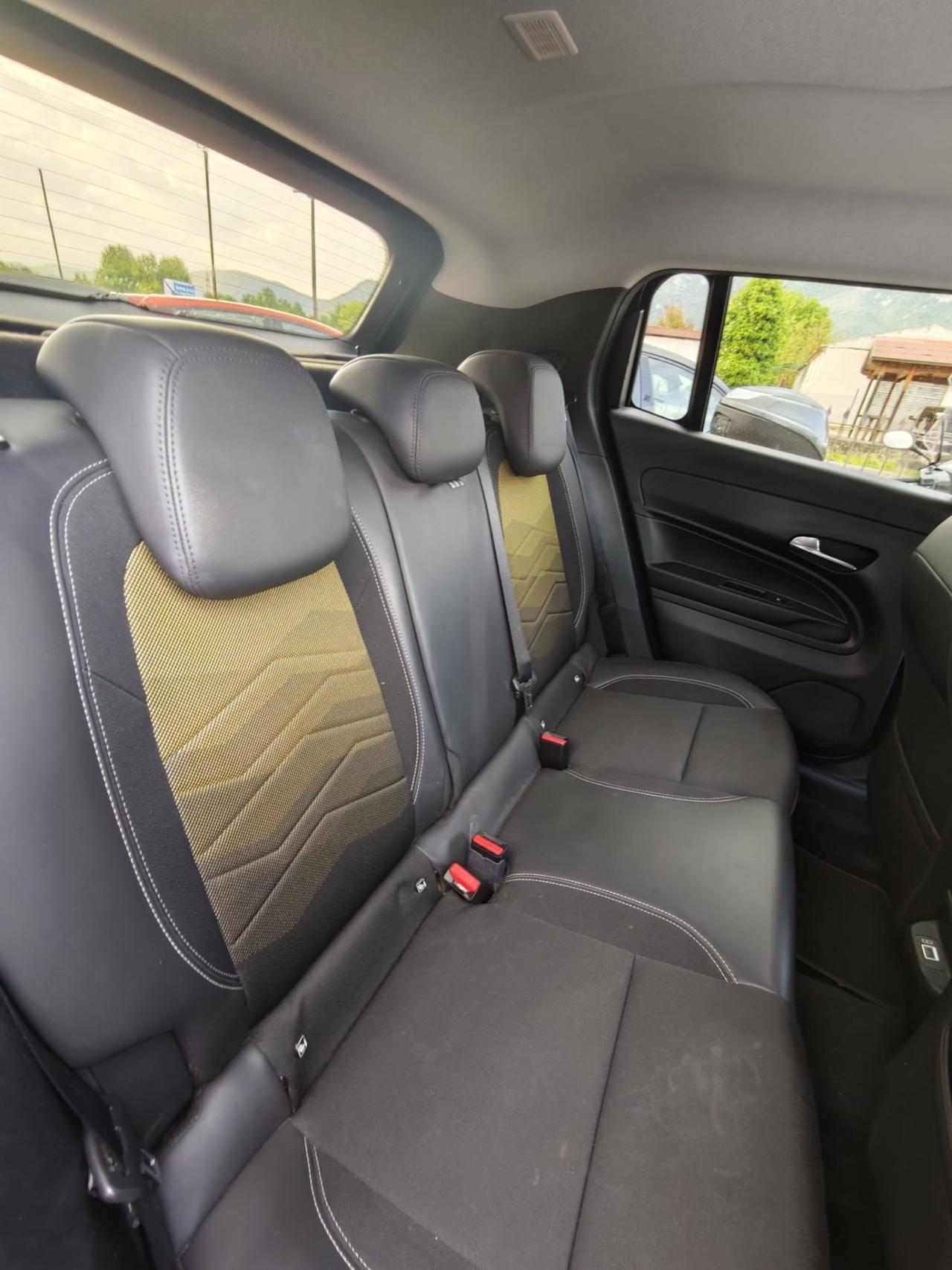 Jeep Avenger 1.2 Turbo 100 CV Summit accetto permute e finanziamenti