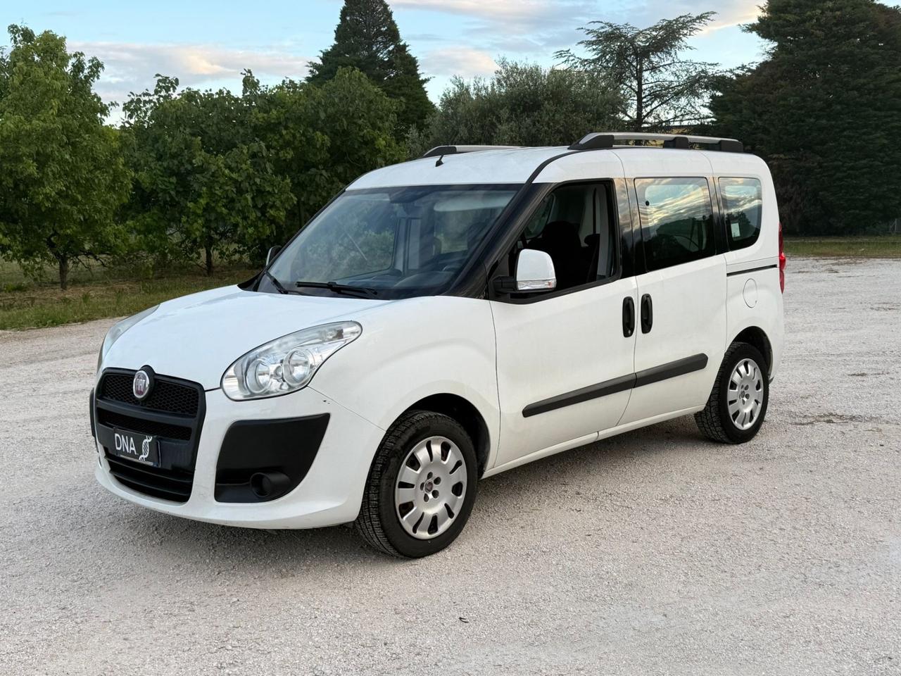 Fiat Doblò 5posti Natural Power UNIPRO Neopatentati