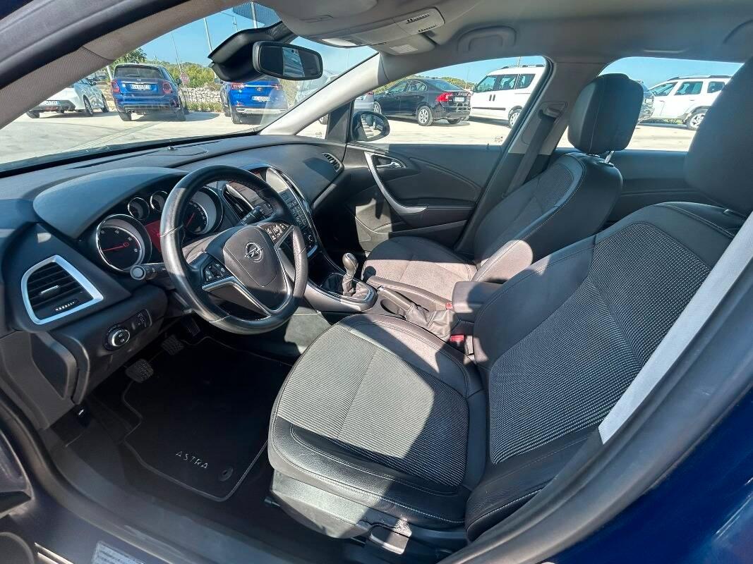 Opel Astra 1.7 cdti Elective 130cv