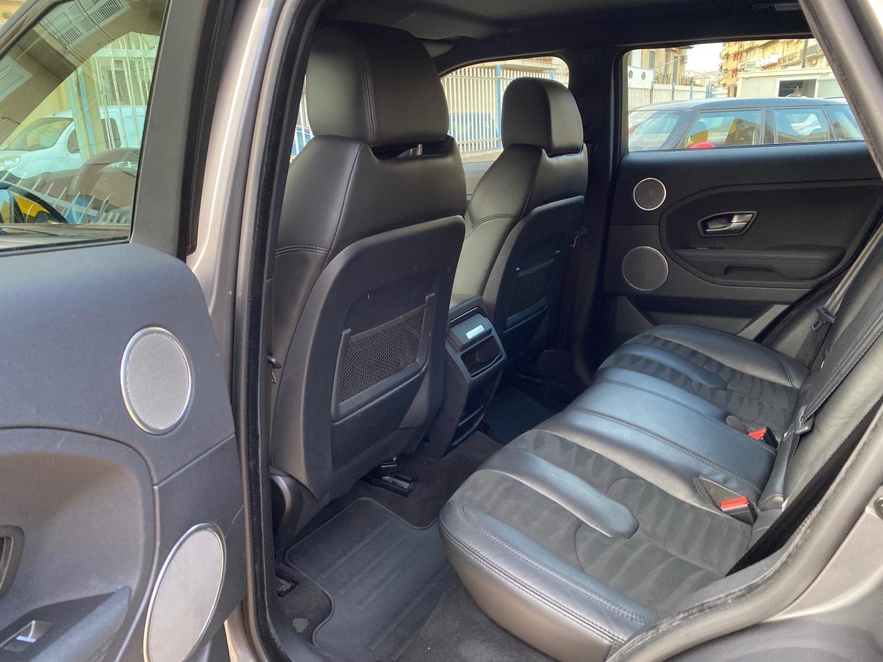 Land Rover Range Evoque 2.2 TD4 - Pure