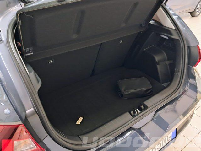 HYUNDAI i20 1.2 MPI MT GPL Connectline MY 25 KM0