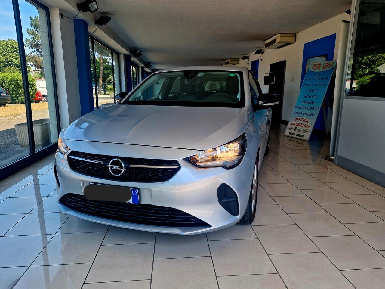 Opel Corsa 1.2 Blitz Edition