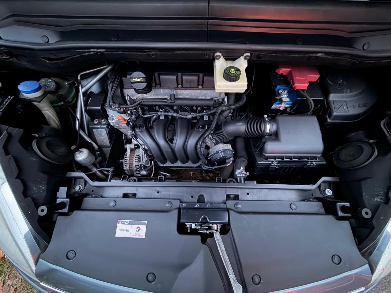 Citroen C4 Grand Picasso 7 posti benzina