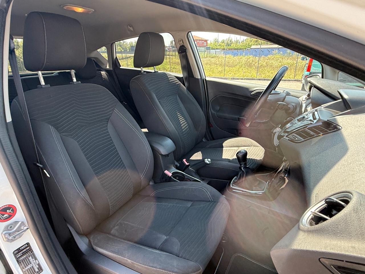 Ford Fiesta 1.5 TDCi 75CV 5 porte Titanium