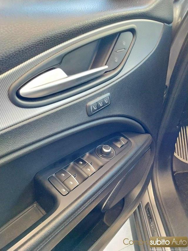 ALFA ROMEO Stelvio 2.2 Turbodiesel 210 CV AT8 Q4 Business