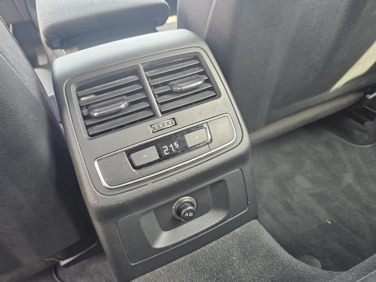 Audi A4 Avant 2.0 TDI clean diesel Business