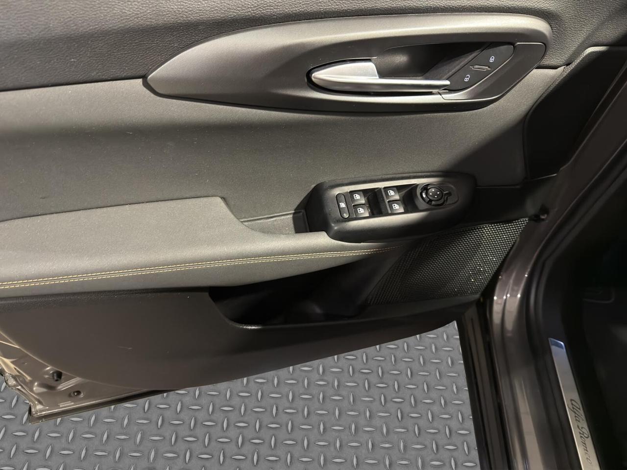 Alfa Romeo Tonale 1.6 Veloce 130cv automatica 2024