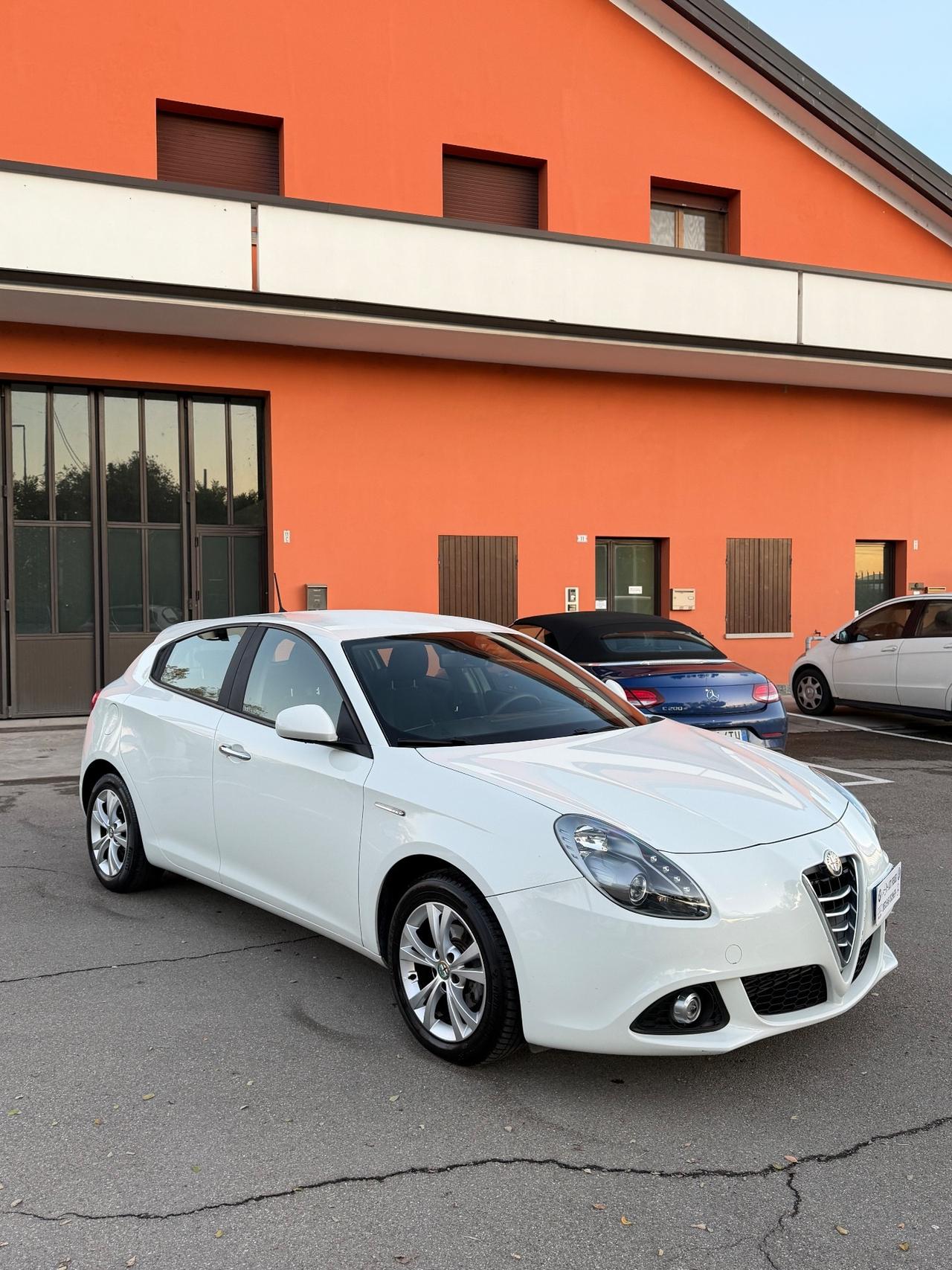 Alfa Romeo Giulietta 1.6 JTDm-2 105 CV
