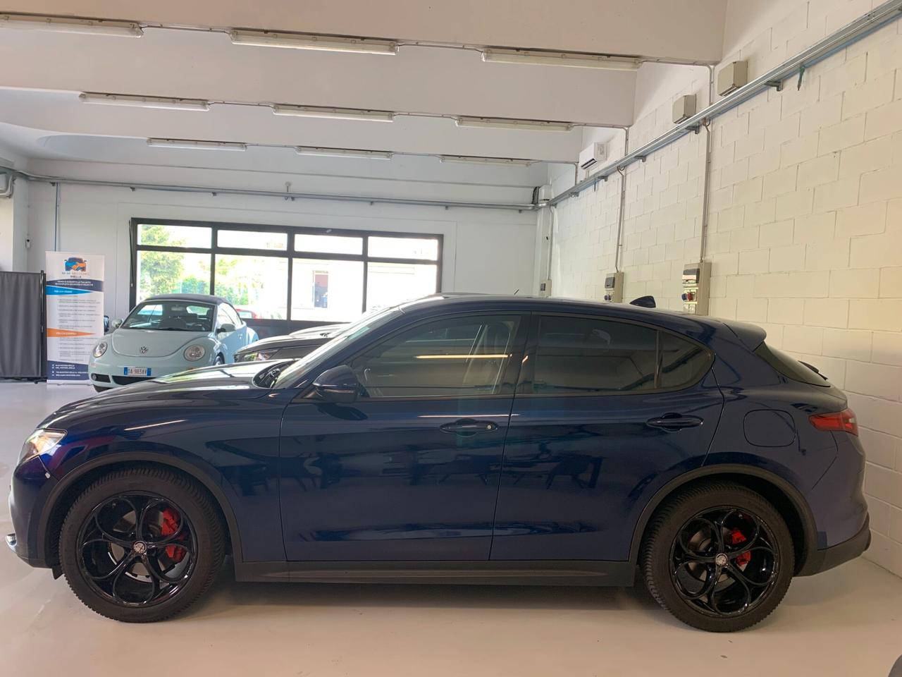 Alfa Romeo Stelvio 2.2 Turbodiesel 160 CV AT8 RWD Business
