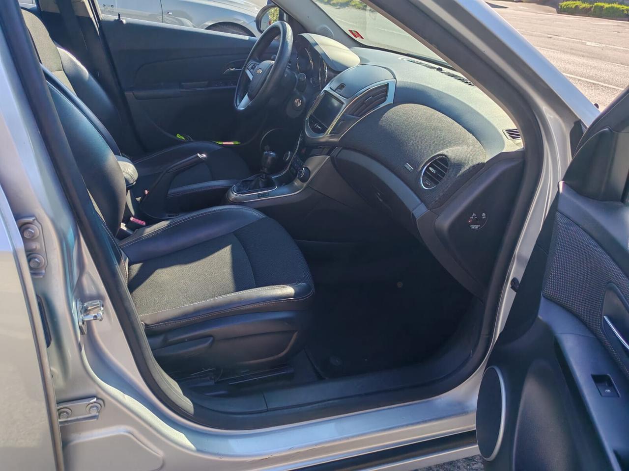 Chevrolet Cruze 1.4 Turbo Station Wagon LTZ