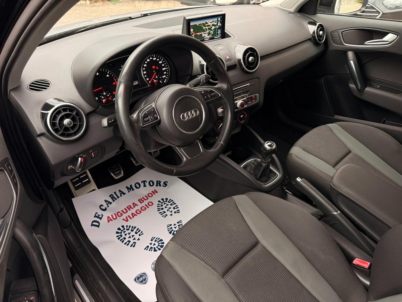 Audi A1 Sportback 1.6 TDi 116CV Design - 2015
