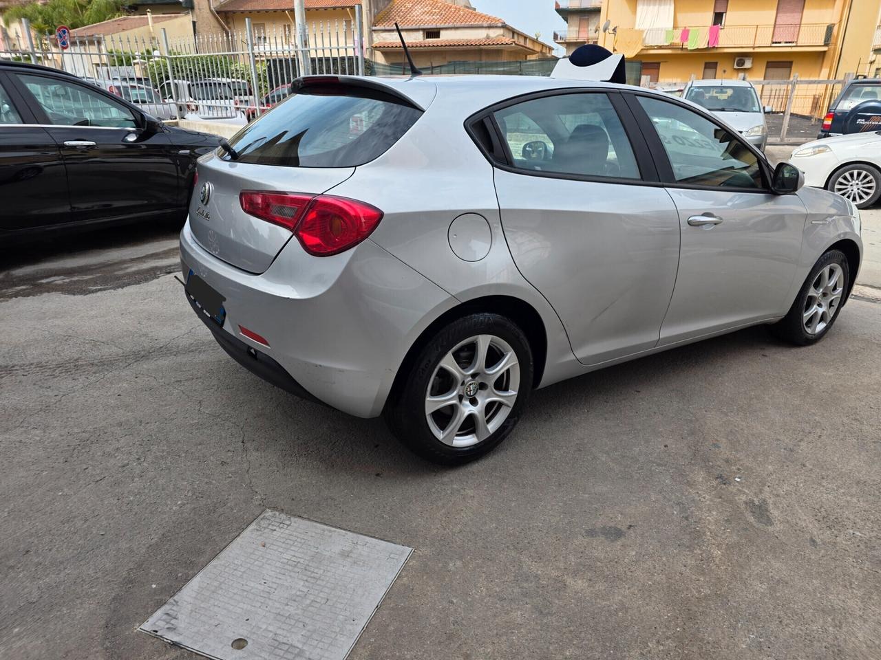 Alfa Romeo Giulietta 1.6 JTDm-2 105 CV Progression