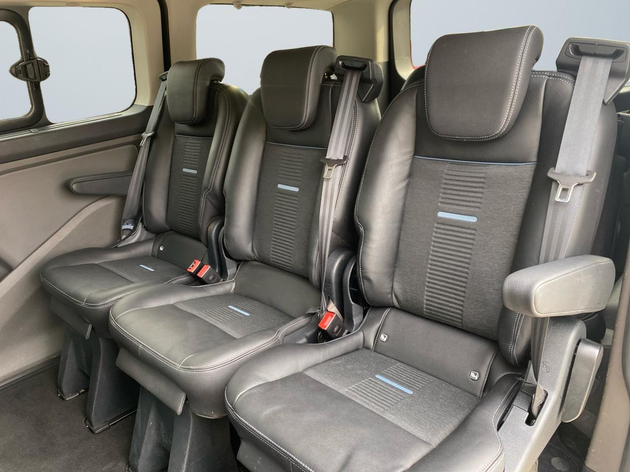 FORD Tourneo Custom 320 2018 - tourneo custom 320 2.0 tdci 185cv