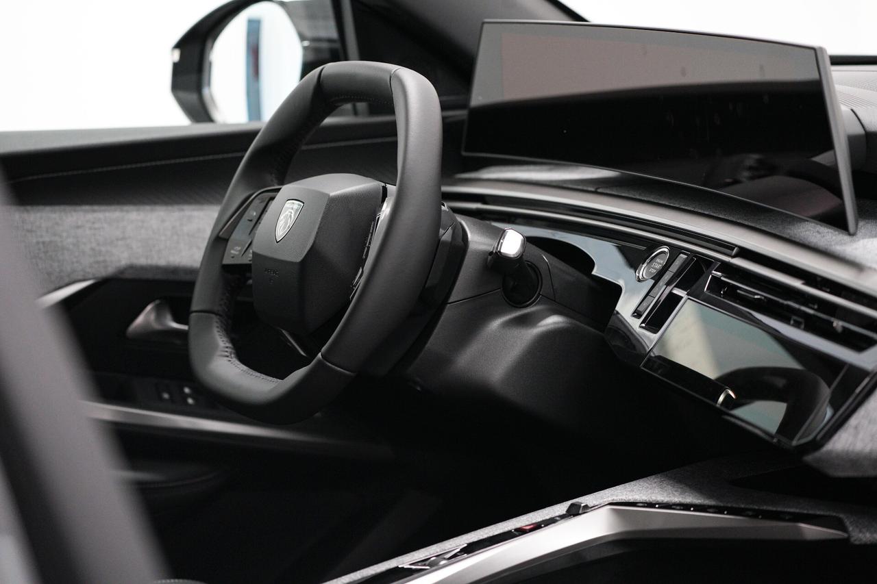 Peugeot 3008 Hybrid 136 e-DCS6 Allure