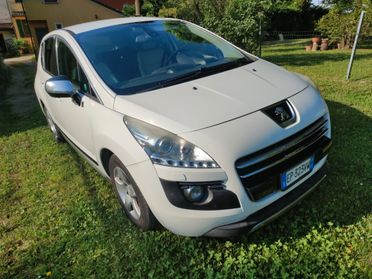 Peugeot 3008 HYbrid4