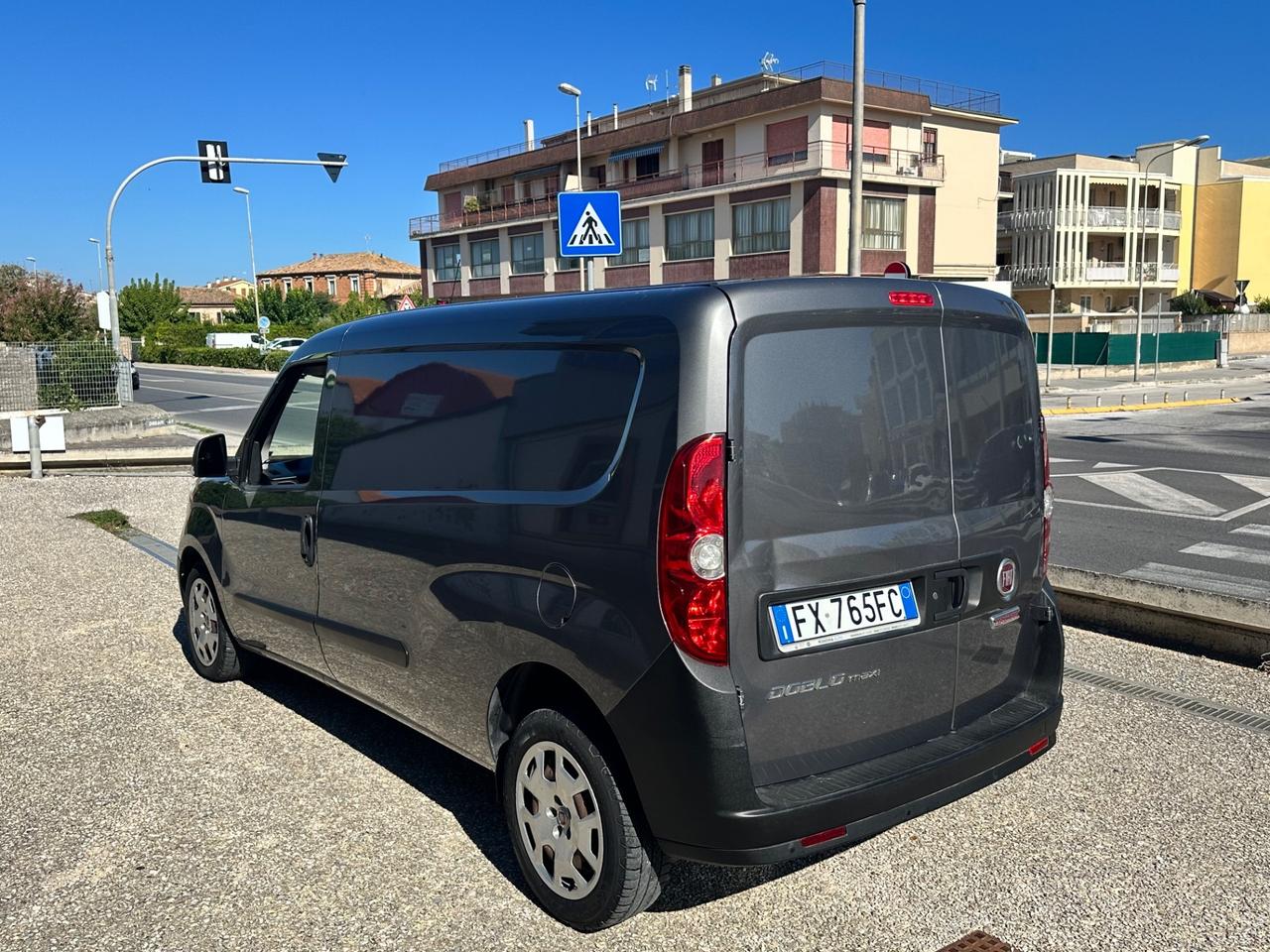 Fiat doblo maxi 3 posti 1.6 mtj 120cv lounge