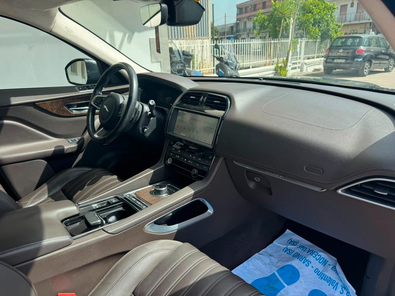 Jaguar F-Pace 2.0 D 240 CV AWD aut. Prestige