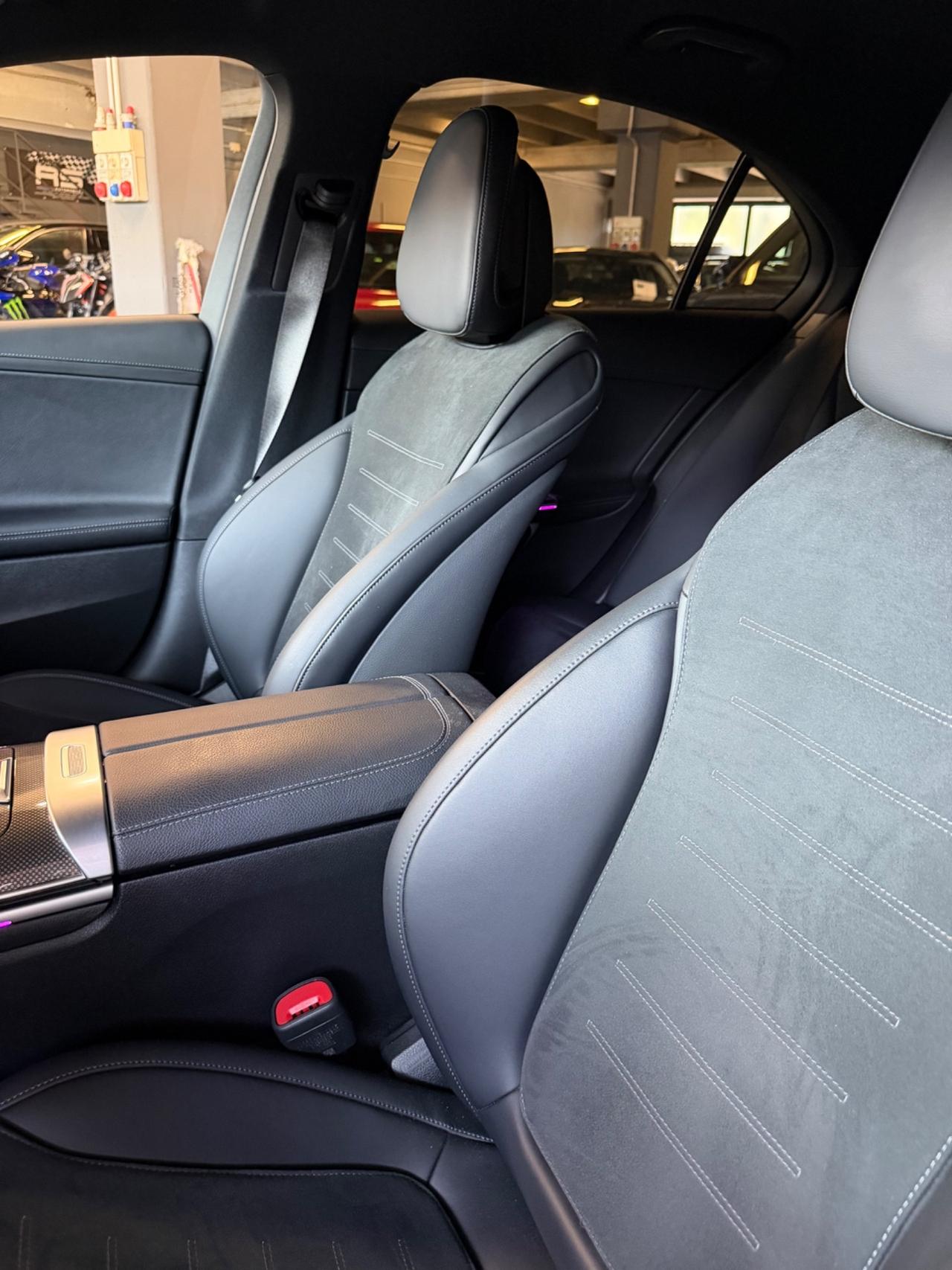 Mercedes-benz C 220d MHEV 4MATIC PREMIUM FULLOPT