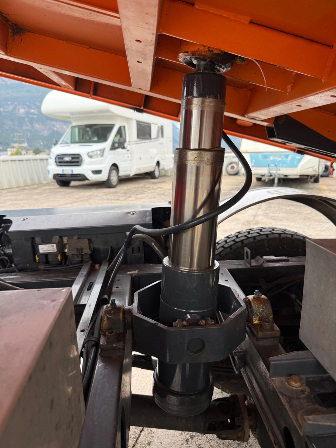 Bonetti 4x4 con Gru Palfinger PK 2900 – 07/2019 – 49.982 km – Euro 6