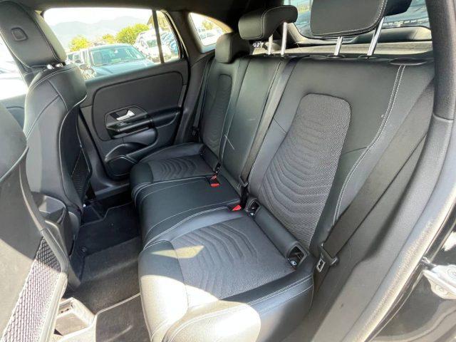 MERCEDES-BENZ GLA 200 d Automatic Business