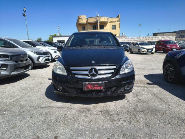 MERCEDES-BENZ B 180 CDI Executive
