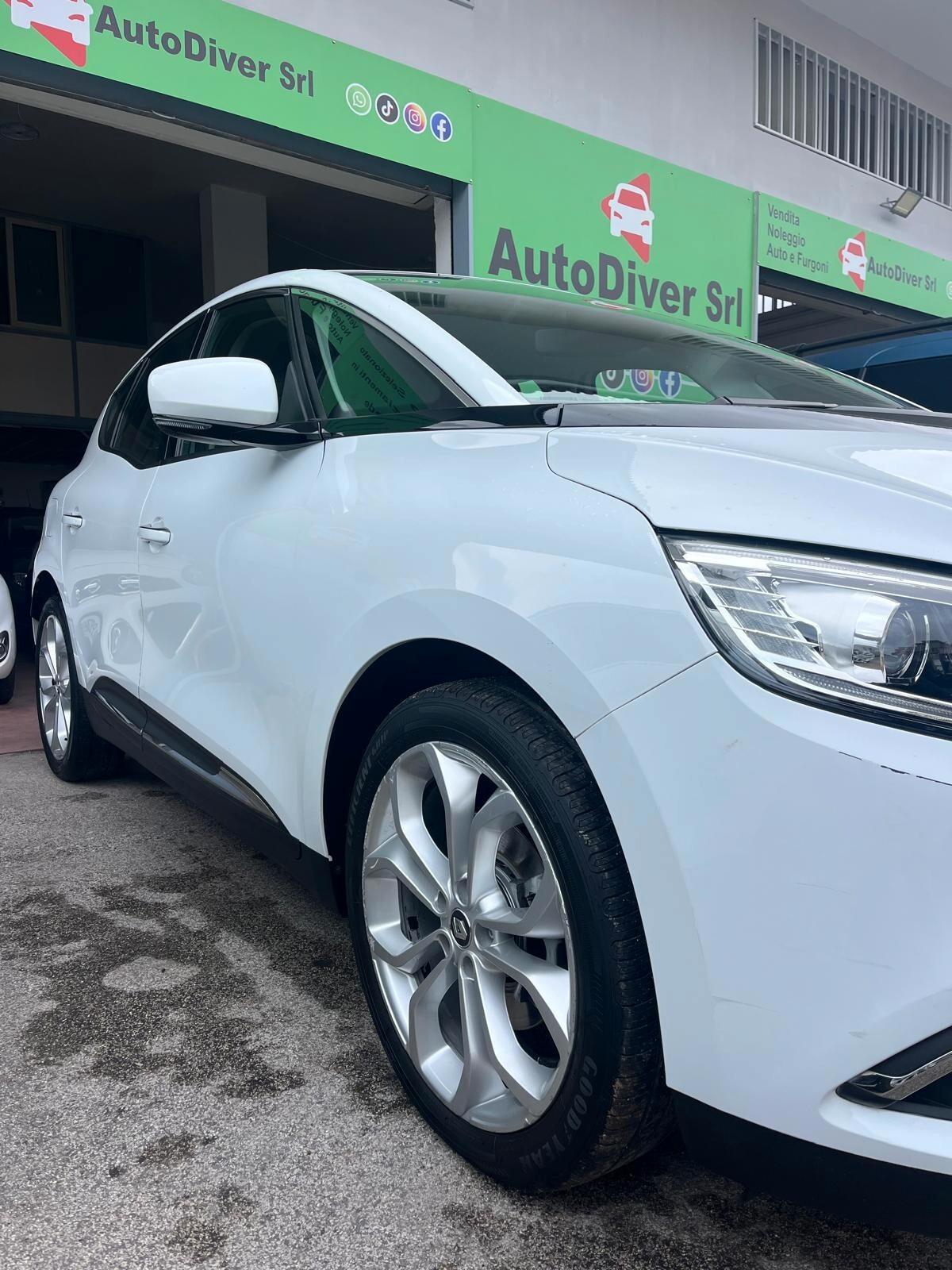 Renault Scenic Scénic dCi 8V 110 CV EDC Energy Bose