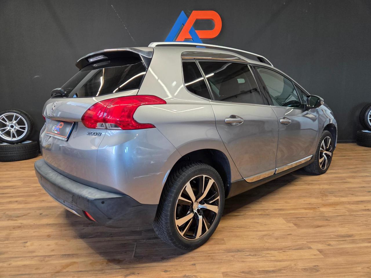 Peugeot 2008 2008 1.6 bluehdi Allure 100cv