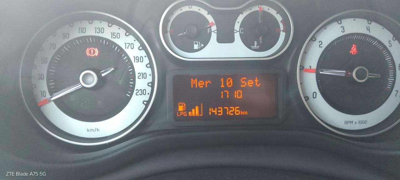 Fiat 500L 1.4 T-Jet 120 CV GPL Pop Star