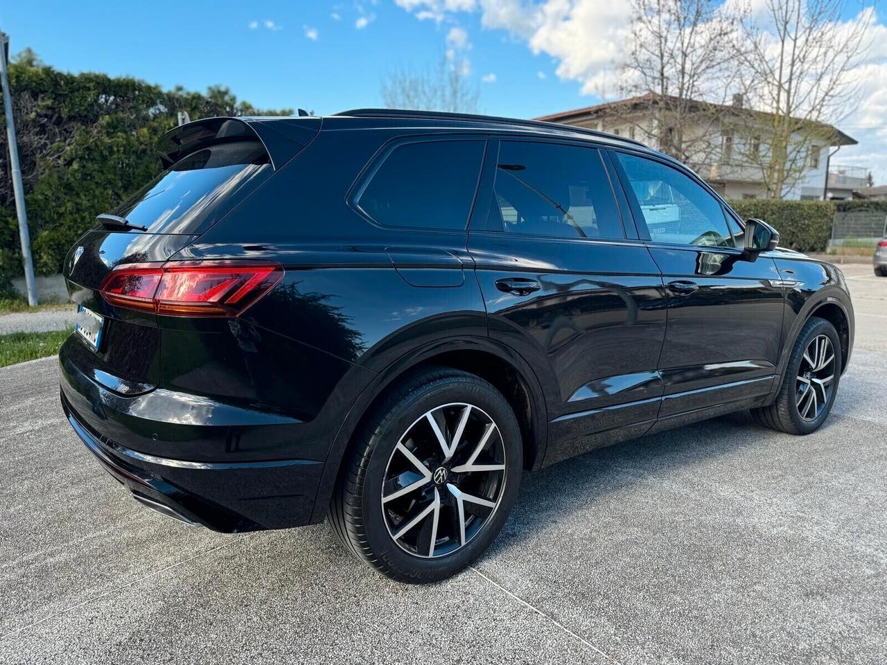 Volkswagen Touareg 3.0 V6 TDI 286 CV SCR Atmosphere