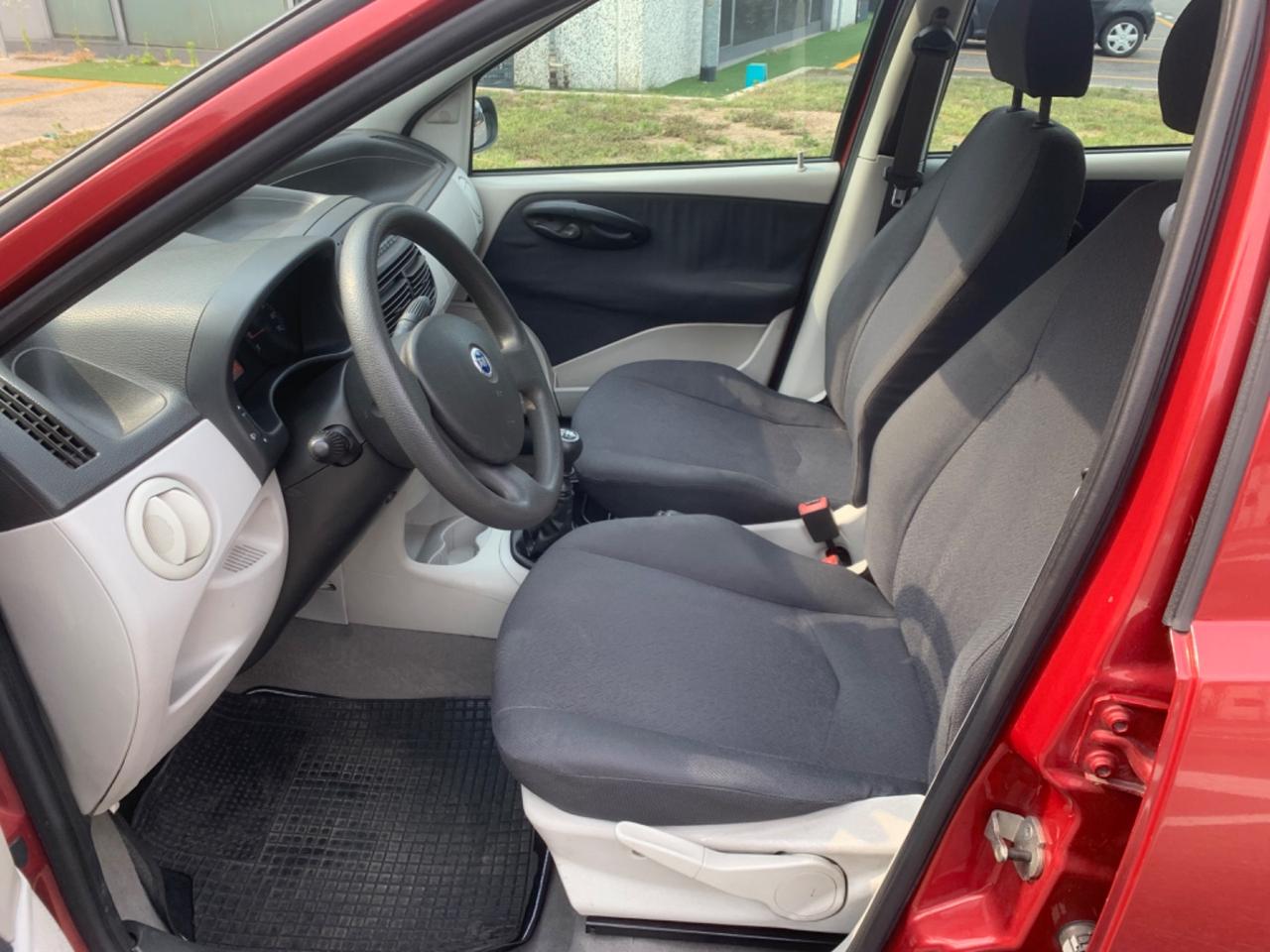 Fiat Punto 1.2i cat 5 porte ELX