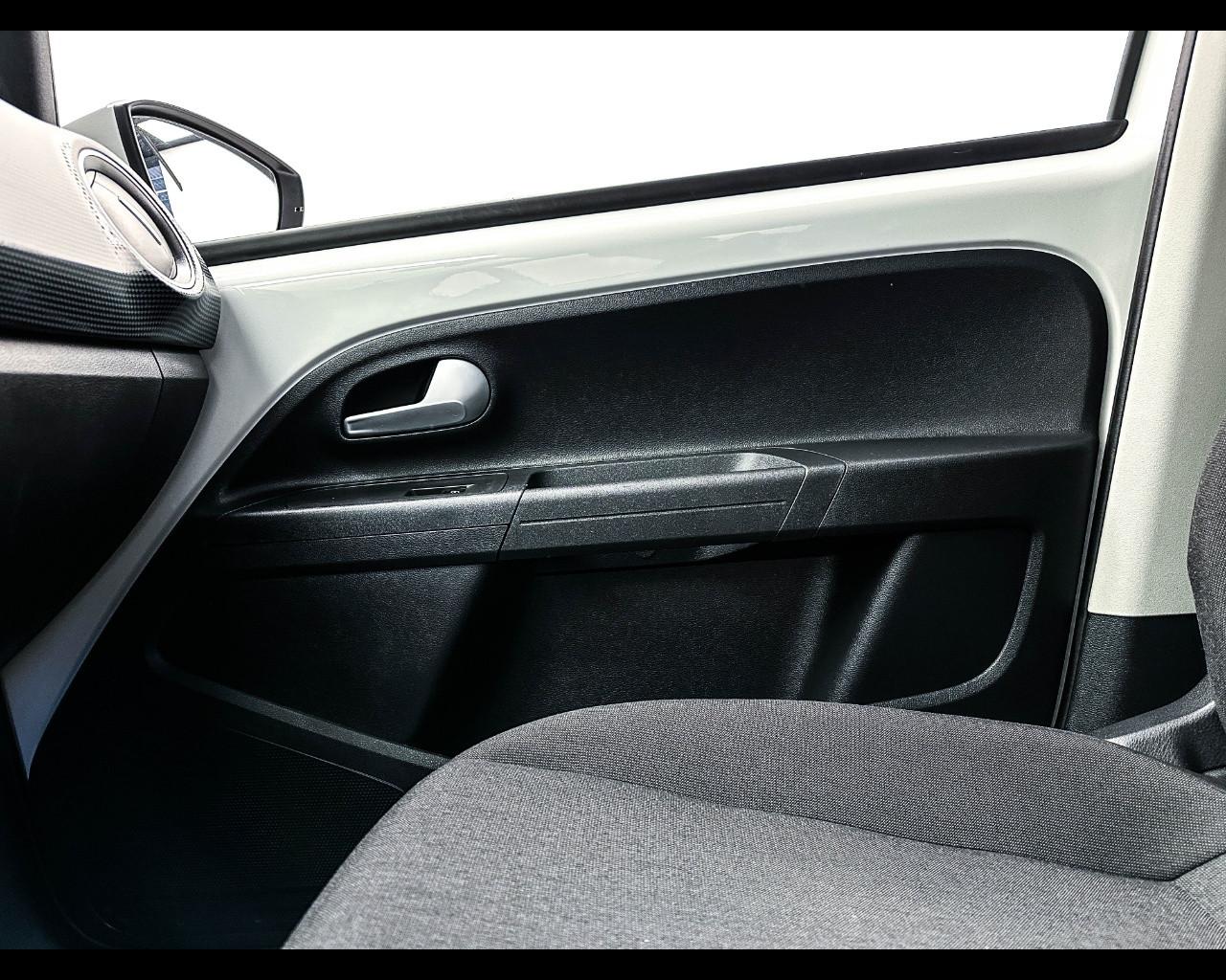 VOLKSWAGEN up! - 1.0 3p. EVO move up! BlueMotion Technology