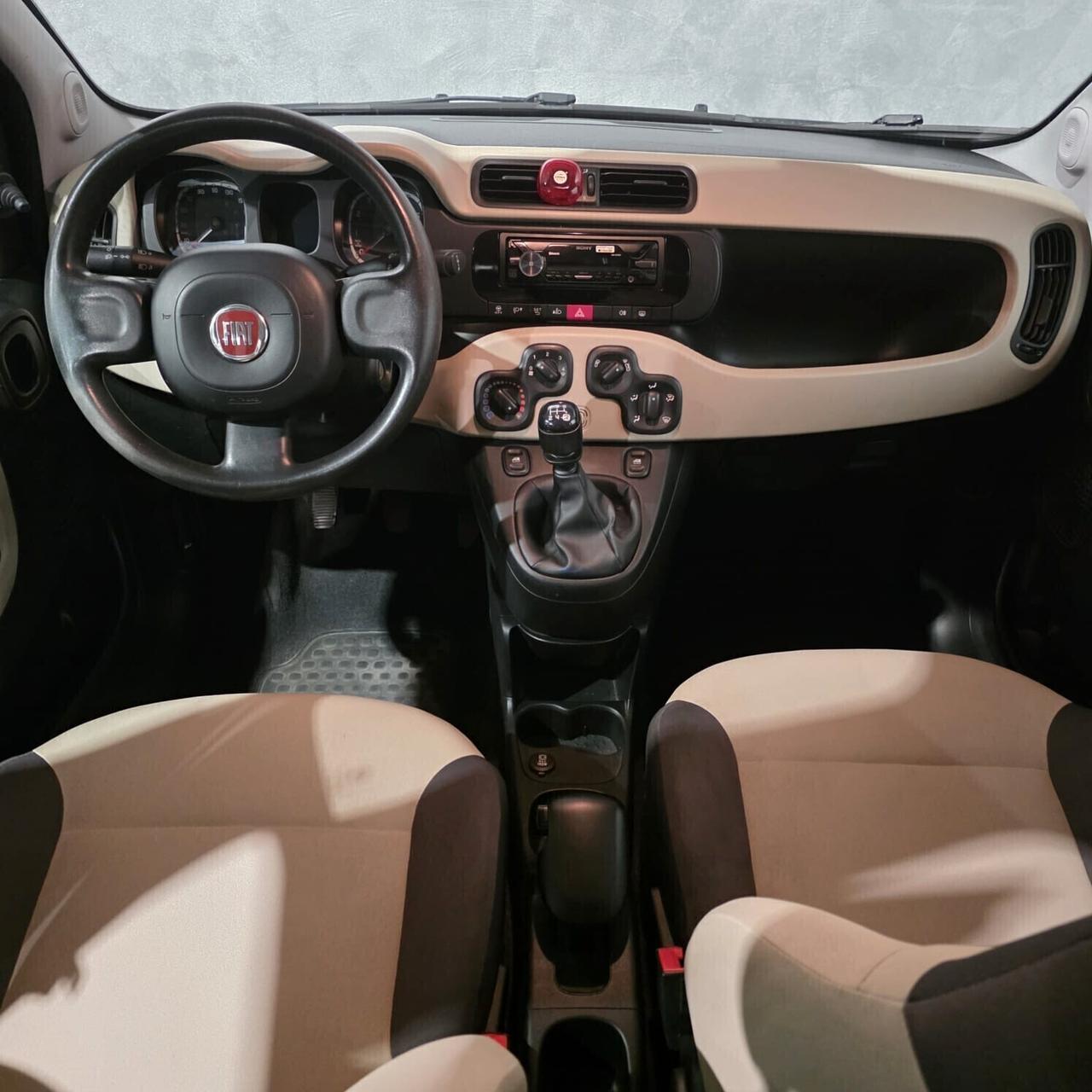 Fiat Panda 1.2 BENZINA NEOPATENTATI