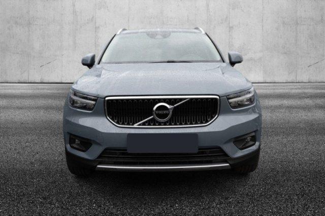 VOLVO XC40 T3 Geartronic Momentum Pro