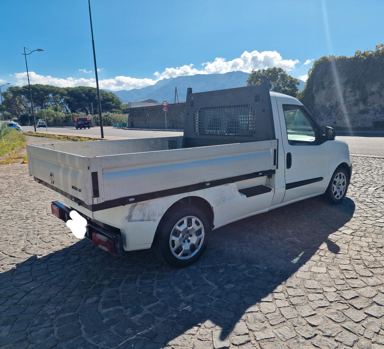 Fiat Doblo 1.6 MJT 105CV cassonato 3 posti