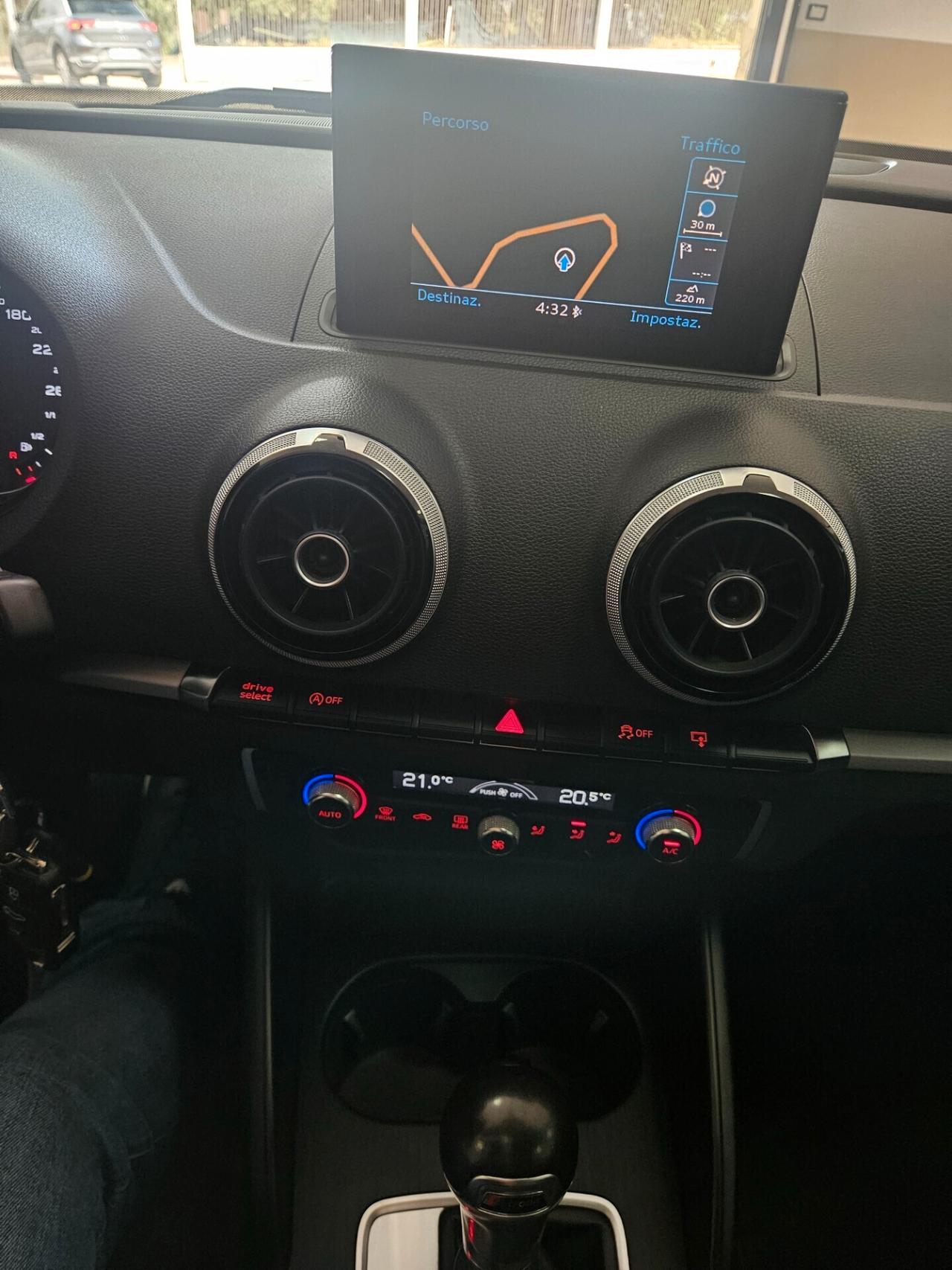 Audi A3 SPB 1.6 TDI Ambiente