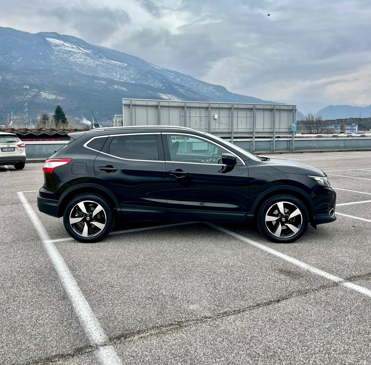 Nissan Qashqai 1.5 dCi Tekna FULL OPTIONAL